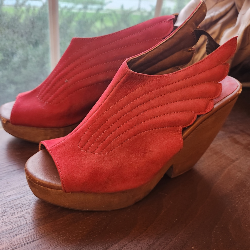 Red Wedge Winged Sandals